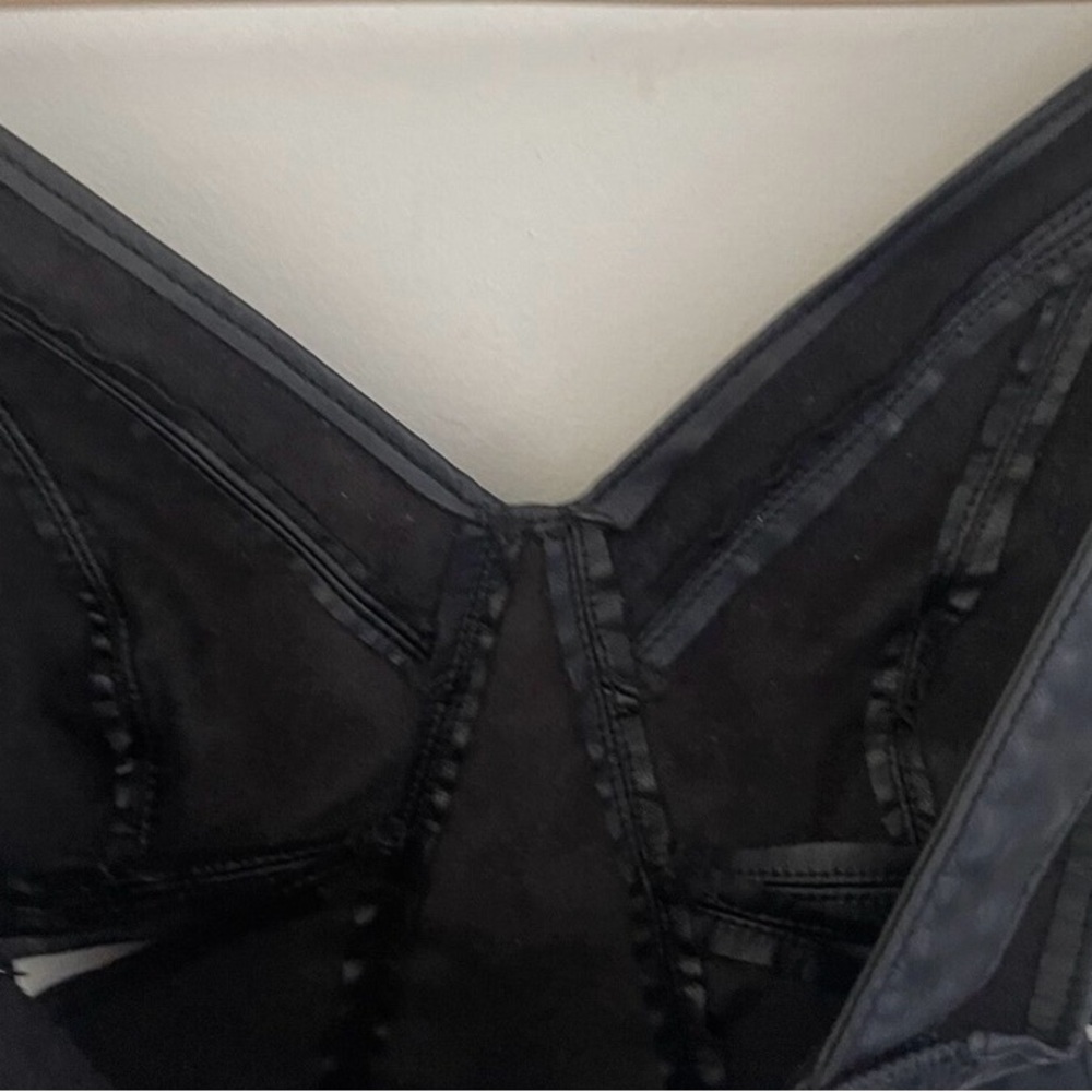 NWT Zara Faux Leather Black Cropped Top With Smock Back Size XS - Picture 6 of 15